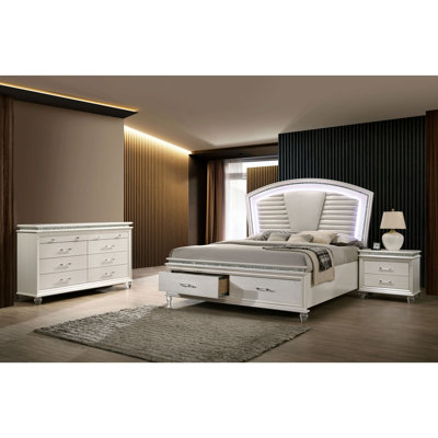 Belliveau Solid Wood Piece Bedroom Set