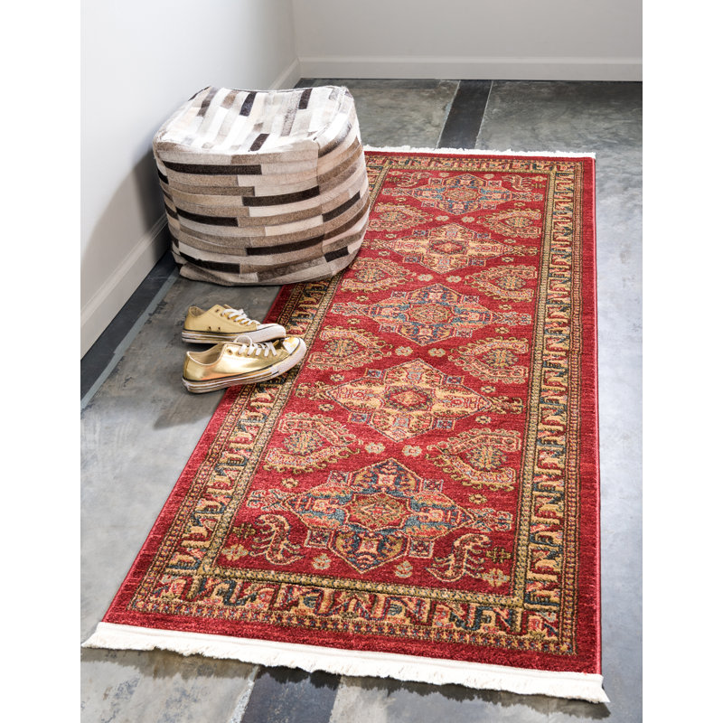 Tapis rouge à motif géométrique Eesi, Tapis de couloir 2 pi 7 po x 10 pi