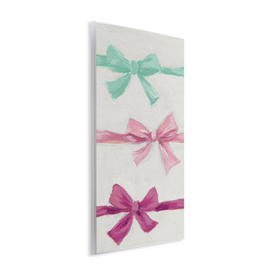 Plaque murale Ribbon Bows Trio, design par Lanie Loreth