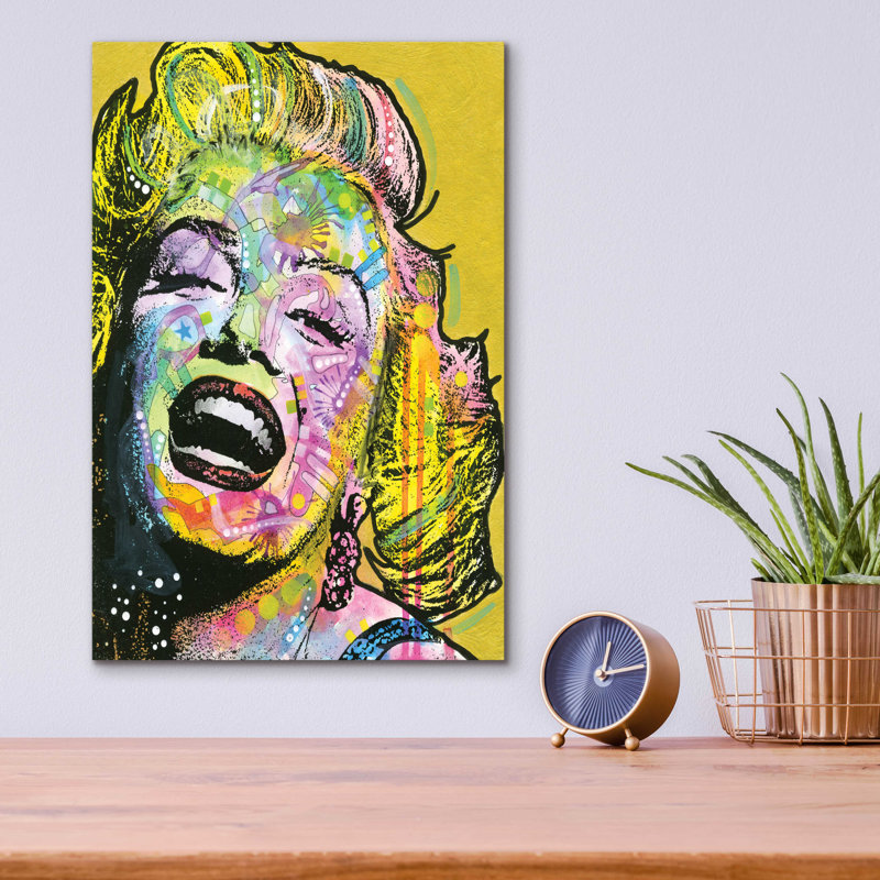 «Golden Marilyn» par Dean Russo, H 16 po x l 12 po x P 0,13 po