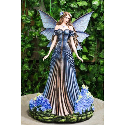 Juwann Fantasy & Sci-Fi Resin Garden Statue