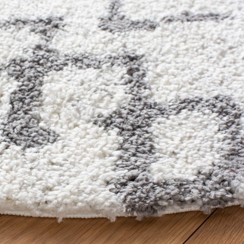 Gokey Performance Geometric Rug, Round 6'7"
