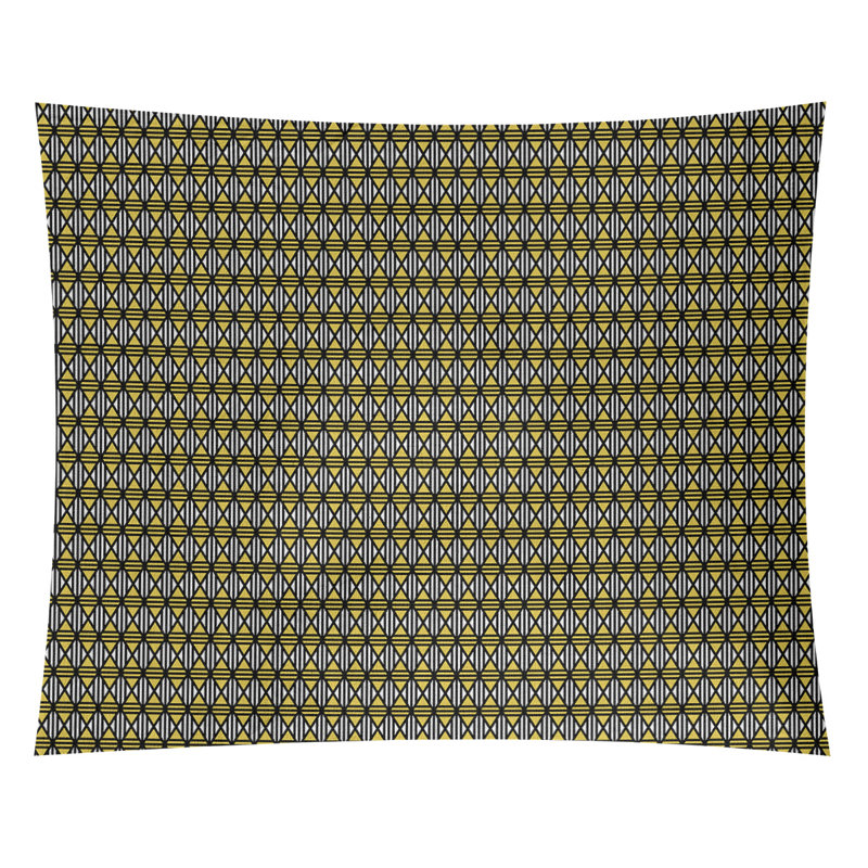 Tapisserie «Avicia Lined Diamonds» par Katelyn Elizabeth, Intérieur, H 54 po x l 63,5 po