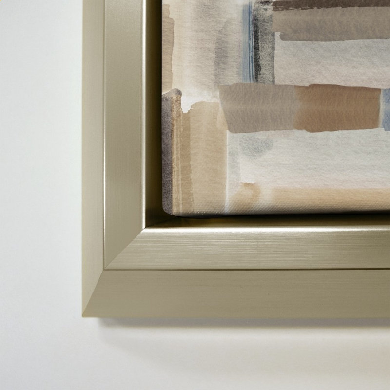 «Soft Shadow» par Susan Jill - Impression sur toile, H 34 po x l 44 po, Champagne
