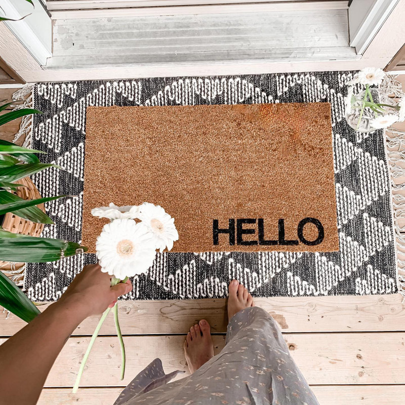 Tapis d'extérieur antidérapant Evangéla Hello 36 po x 22 po