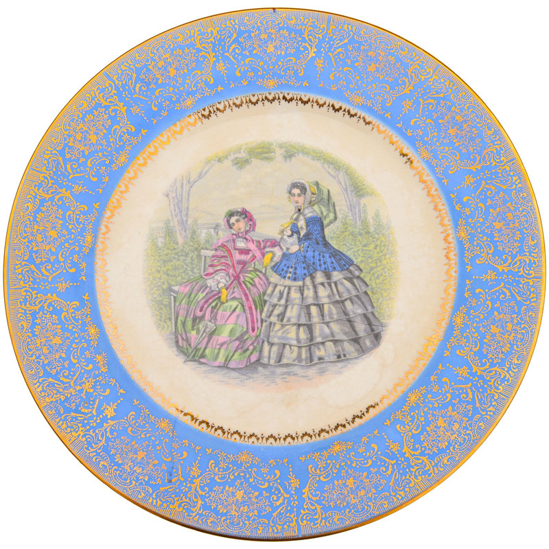 Assiette décorative en porcelaine faite à la main