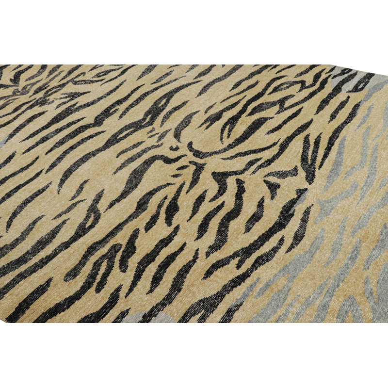Distressed Homage Geometric Area Rug, Runner 3' x 10'