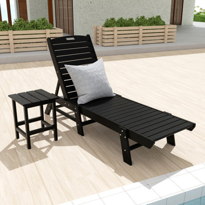 Laguna Outdoor Chaise Lounge with Table