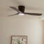 Ventilateur de plafond encastré à 3 pales de 54 po à DEL avec commande murale et ensemble d'éclairage Volos-82941946