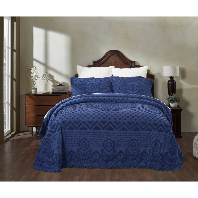 Heirloom Collection 100% Cotton Chenille Bedspread Set with Medallion Pattern Lush & Comfortable Bedding, Machine Washable, Luxurious All-Season