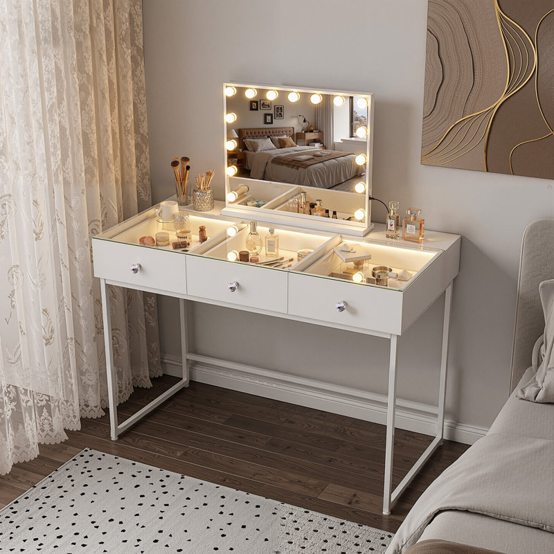 Cyrita Dressing Table with Mirror