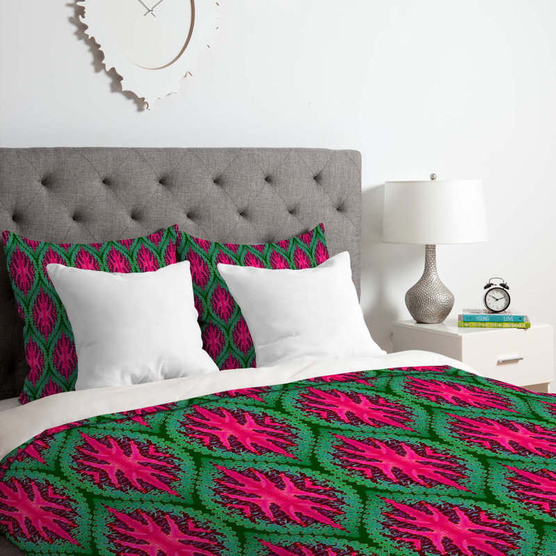 Wagner Campelo Polyester Ikat Duvet Cover, King Duvet Cover + 2 King Shams