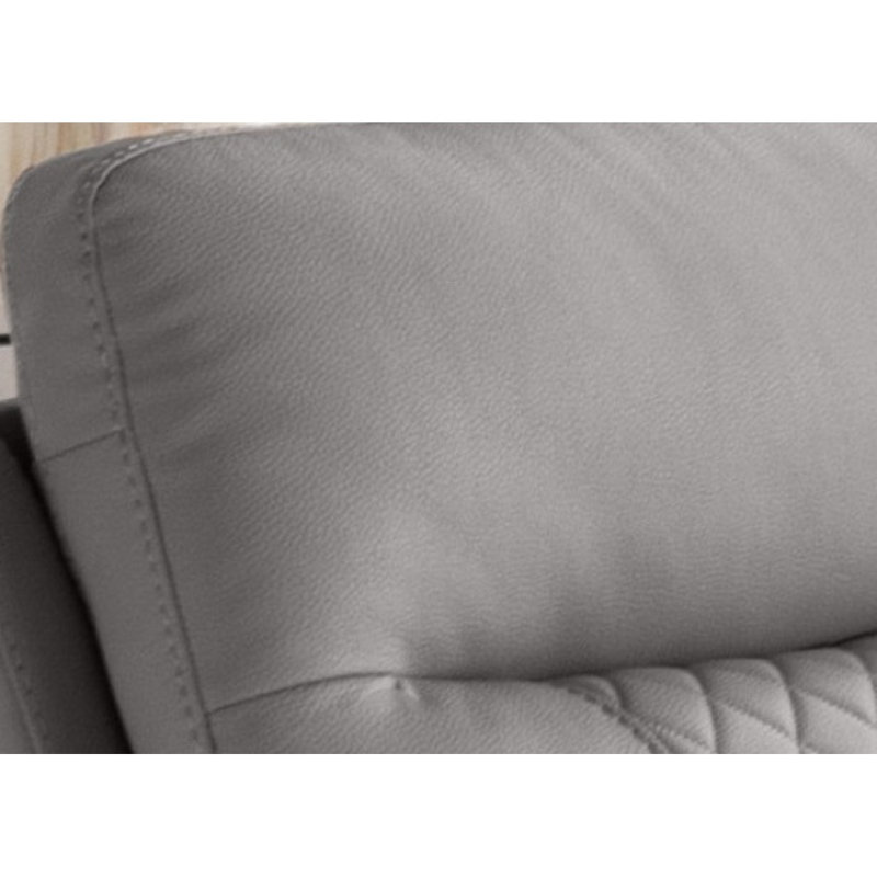 CHAISE