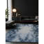 Tapis gris soyeux et moelleux-353499894