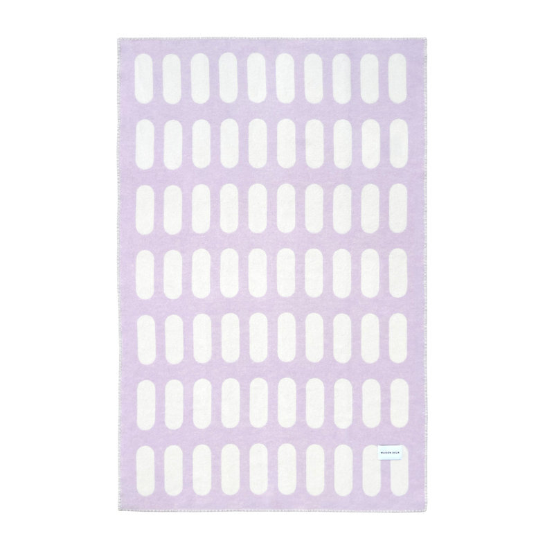 CUBICS CHILL PILL Blanket, Purple