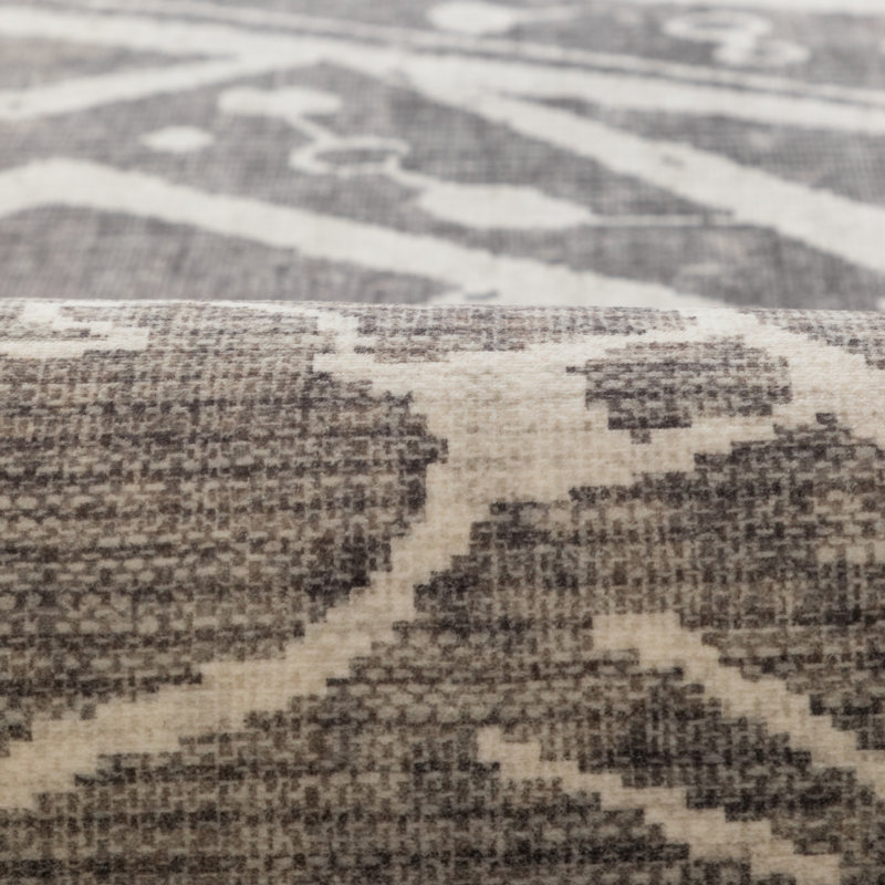 Sportsglyphs Grey Bicycle Power Loom Polyester Rug, Round 6'