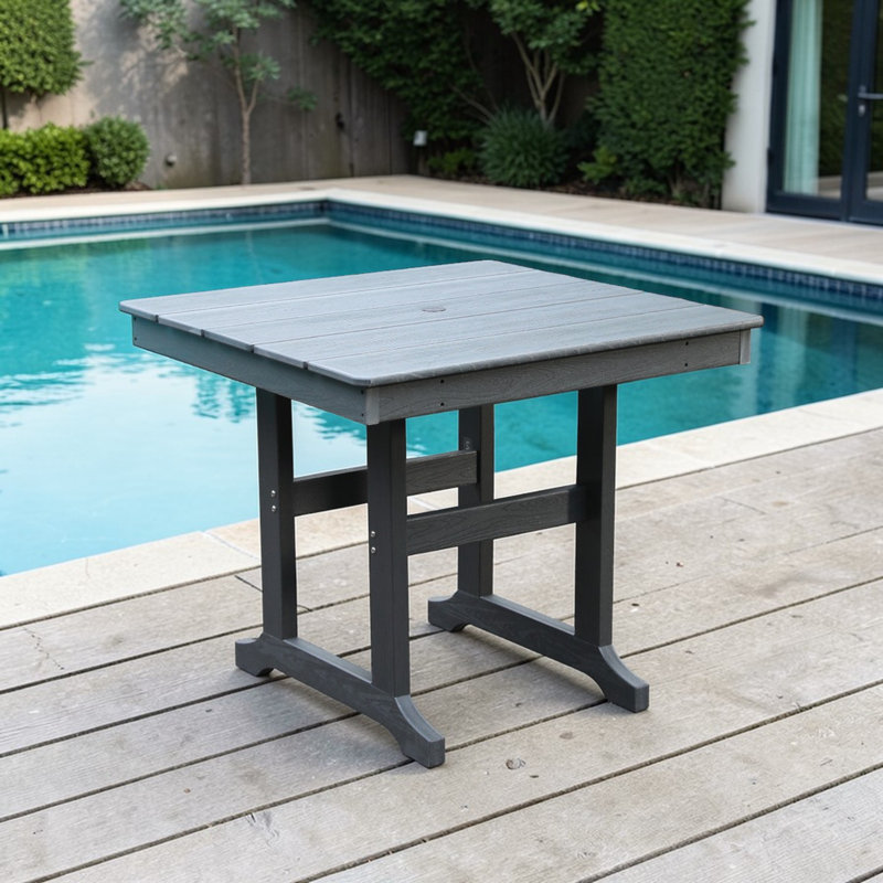 Table de salle à manger en PEHD Abigail, avec trou pour parasol, pour l'extérieur, Gris