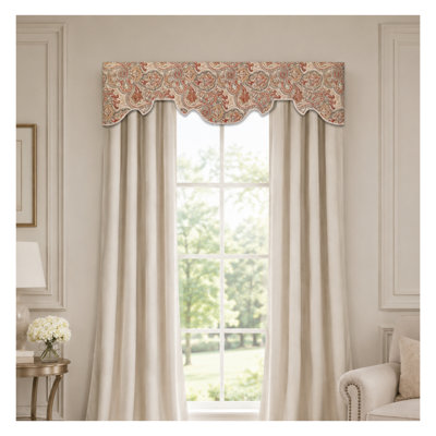 Signature Crest Scalloped No-Sew Valance TraceShaper Kit