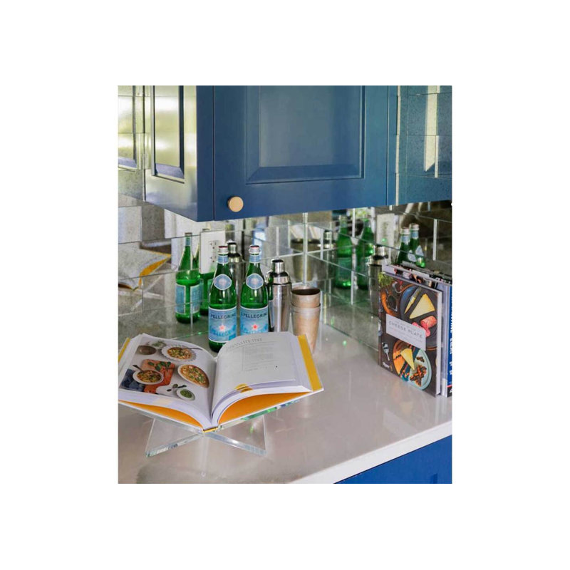 Lucite Galerie Book Display