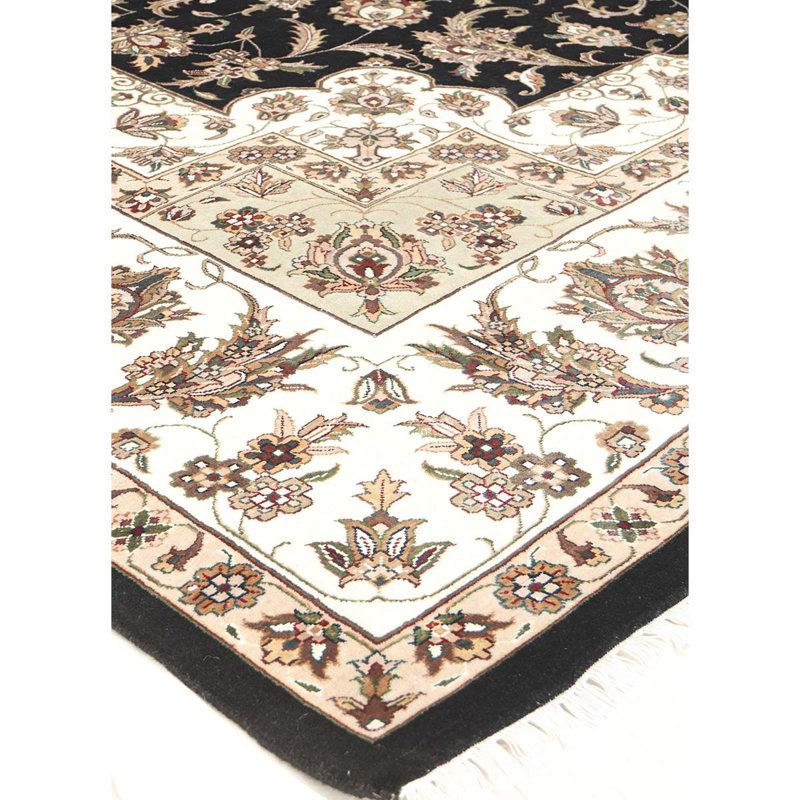 Walton Oriental Area Rug, Rectangle 8' x 10'