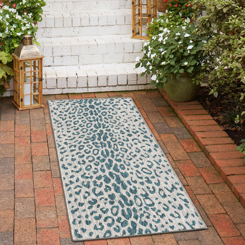 Teal Samburu Indoor/Outdoor Safari Rug, Runner 2' x 7'10"