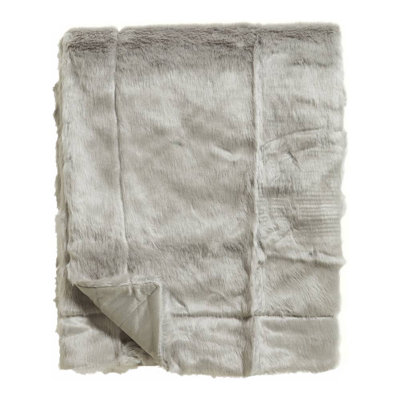 Aries Throw Blanket