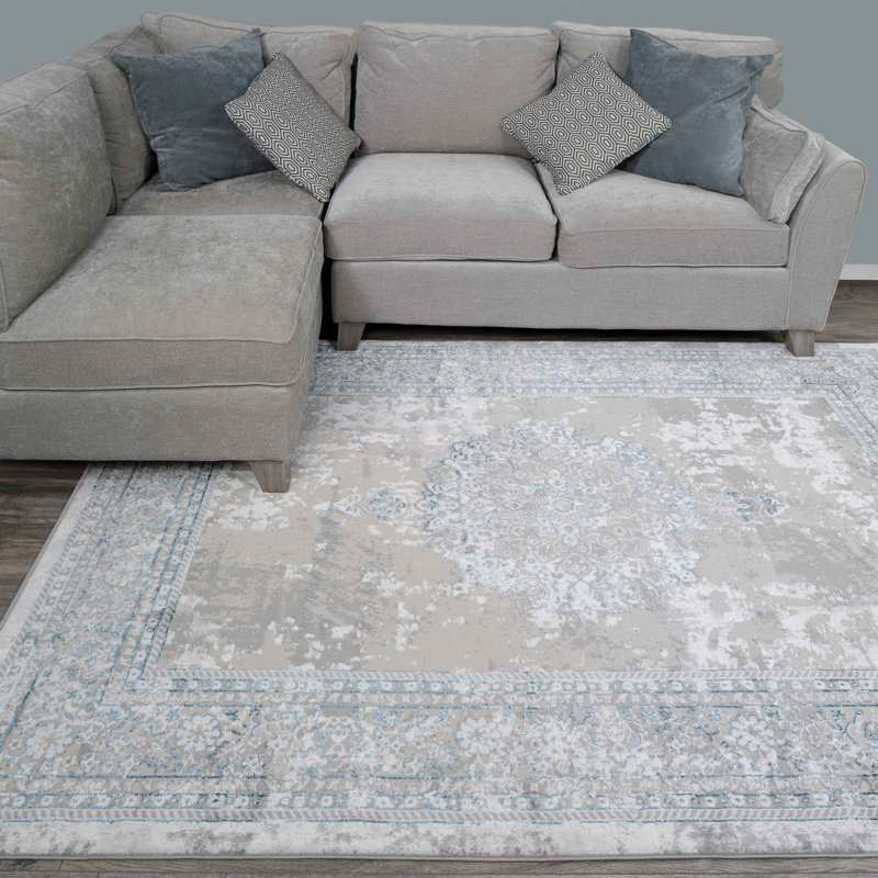 Aniyah Oriental Area Rug, Rectangle 160 x 230cm