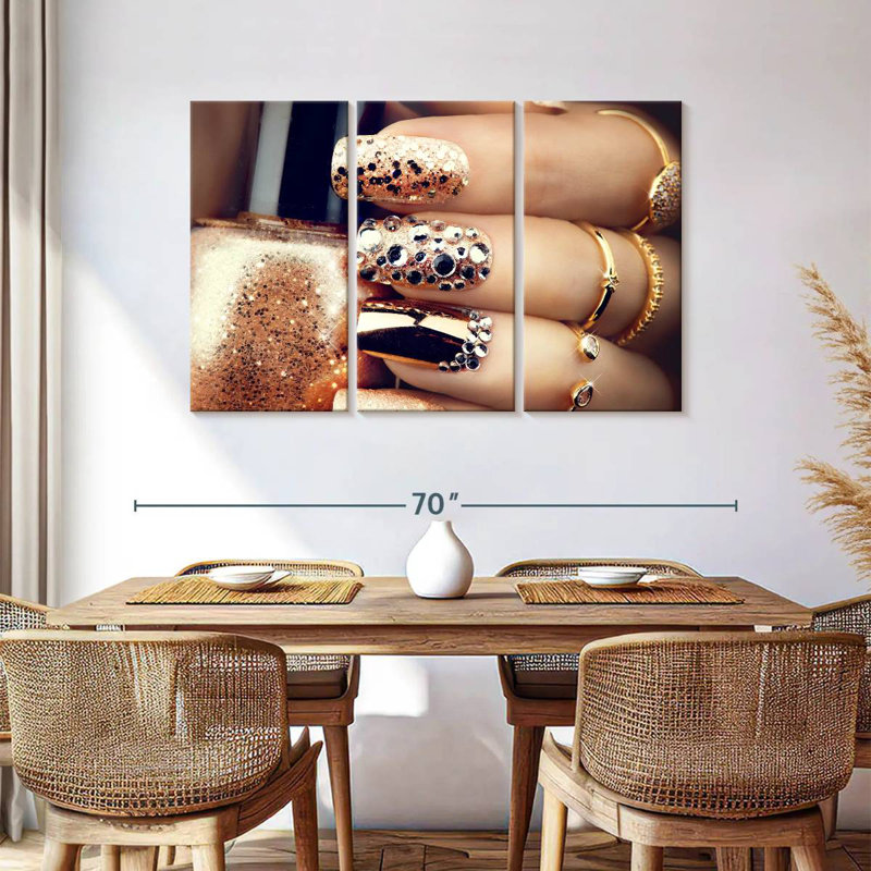  «Golden Holiday Nails, H 36 po x l 57 po