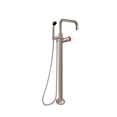 Descanso Tub Filler with Diverter