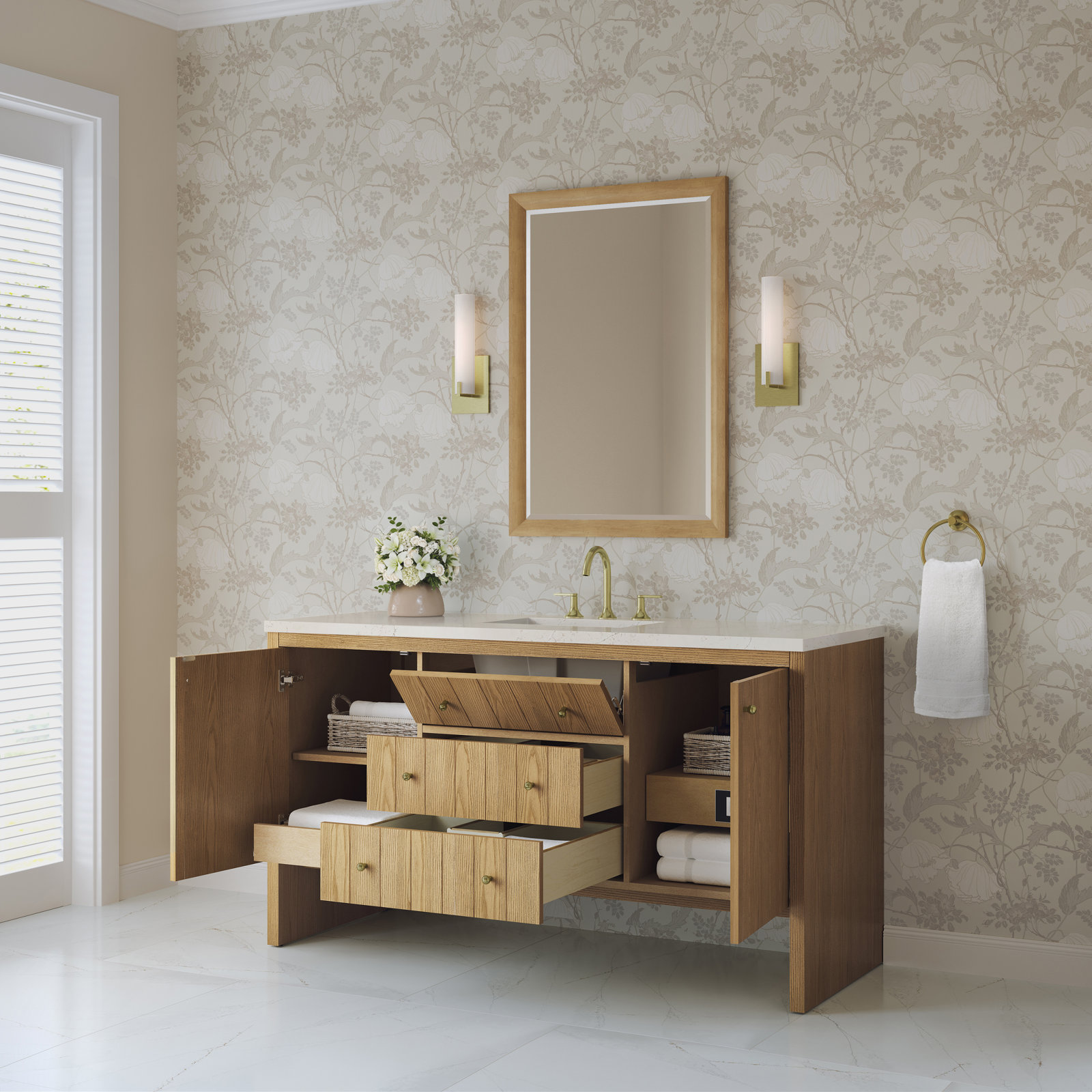 Hudson 60'' Single Bathroom Vanity, Light Natural Oak, Siberian, 8" Widespread