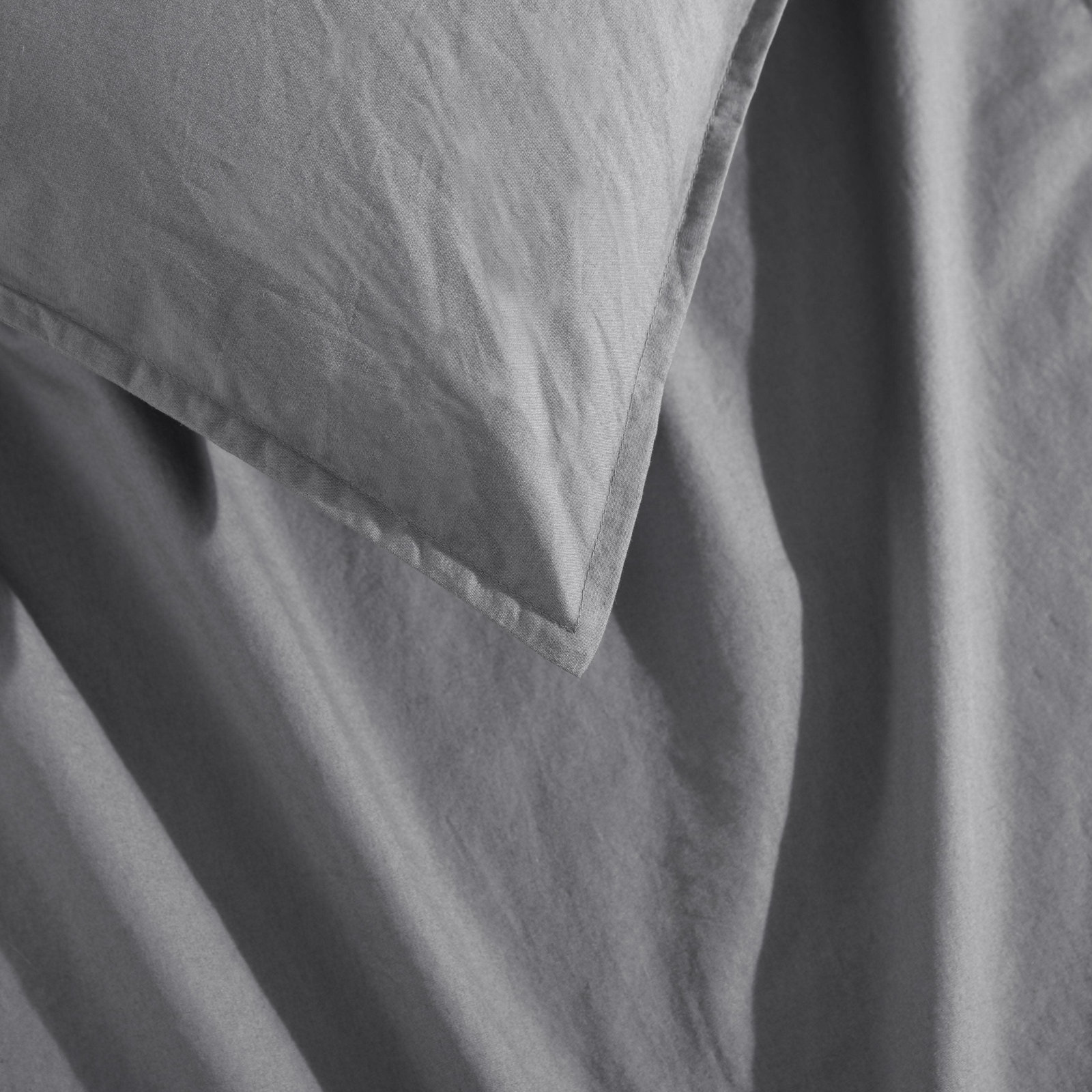 Calvin Klein Washed Percale Solid Cotton Duvet Cover Set, Queen Duvet Cover + 2 Standard Shams, Dark Gray