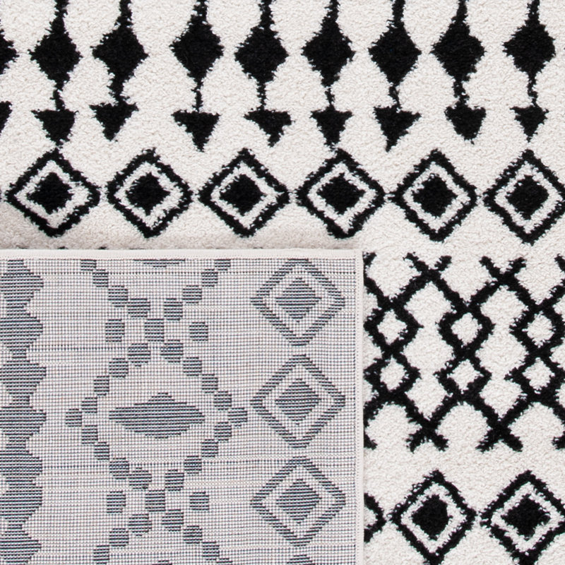 Tapis ivoire / noir Jorah Southwestern, Rectangle 6 pi 7 po x 9 pi