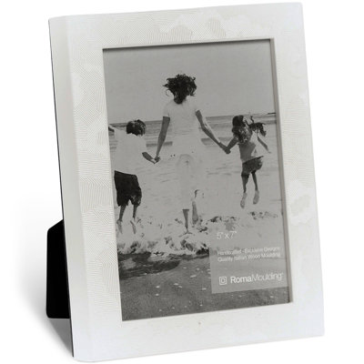Wood Embossed Picture Frame