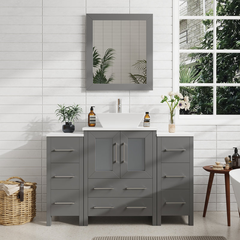 Ensemble de meuble-lavabo autoportant à simple cuve 48 "avec plateau en marbre et miroir assortis Ravenna, Gris