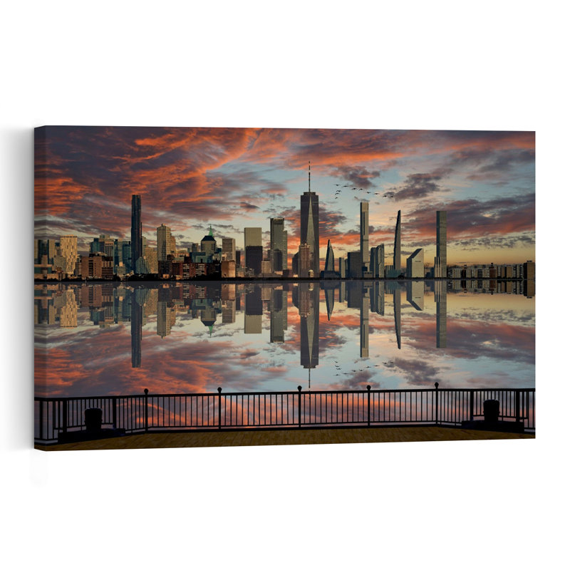 Reflet de la ville au coucher du soleil - Affiche murale colorée et spectaculaire représentant une architecture moderne.