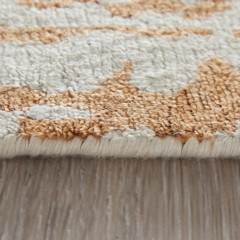 Leif Transitional Distressed Area Rug, Orange, Rectangle 5'6" x 8'6"