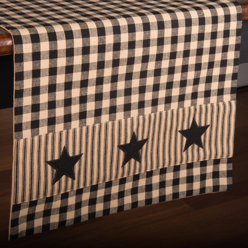 Gracie Oaks Heritage House Star Table Runner, Black/Beige