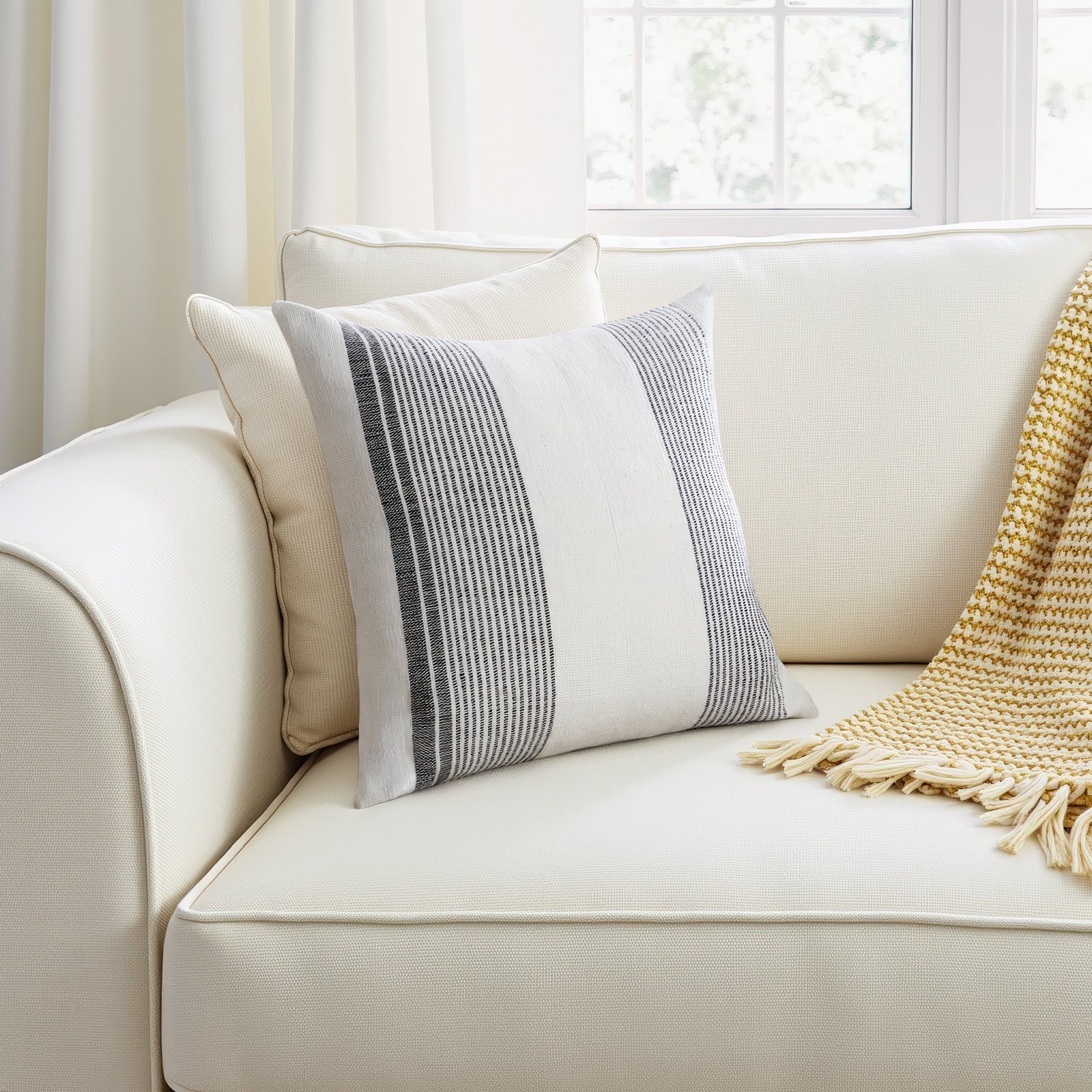 Hoya 20" x 20" Pillow Cover, Cream/Black, Polyester/Polyfill