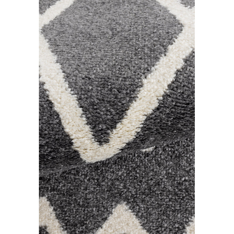 Sonnel Geometric Indoor Rug, Rectangle 6'7" x 9'7"