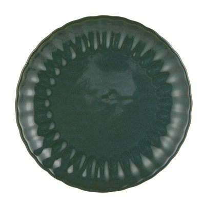 Round Stoneware Fluted Plate with Reactive Glaze