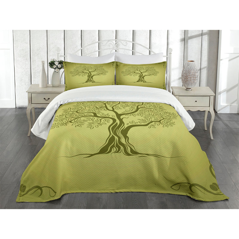 Olive Green Quilted Queen Bedspread Set with Tree Pattern