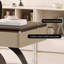 Bureau de style italien avec lumière luxueuse-124891168