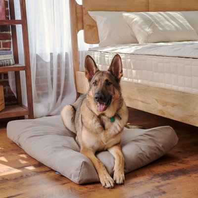 Organic Pet Bed with Washable Waterproof Cover
