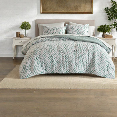 Striped and Abstract Comforter Set