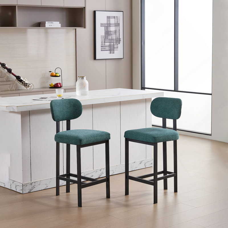 Ensemble de deux tabourets de bar rembourrés modernes avec pieds en métal, parfaits pour la salle à manger, l'îlot de cuisine et le bar