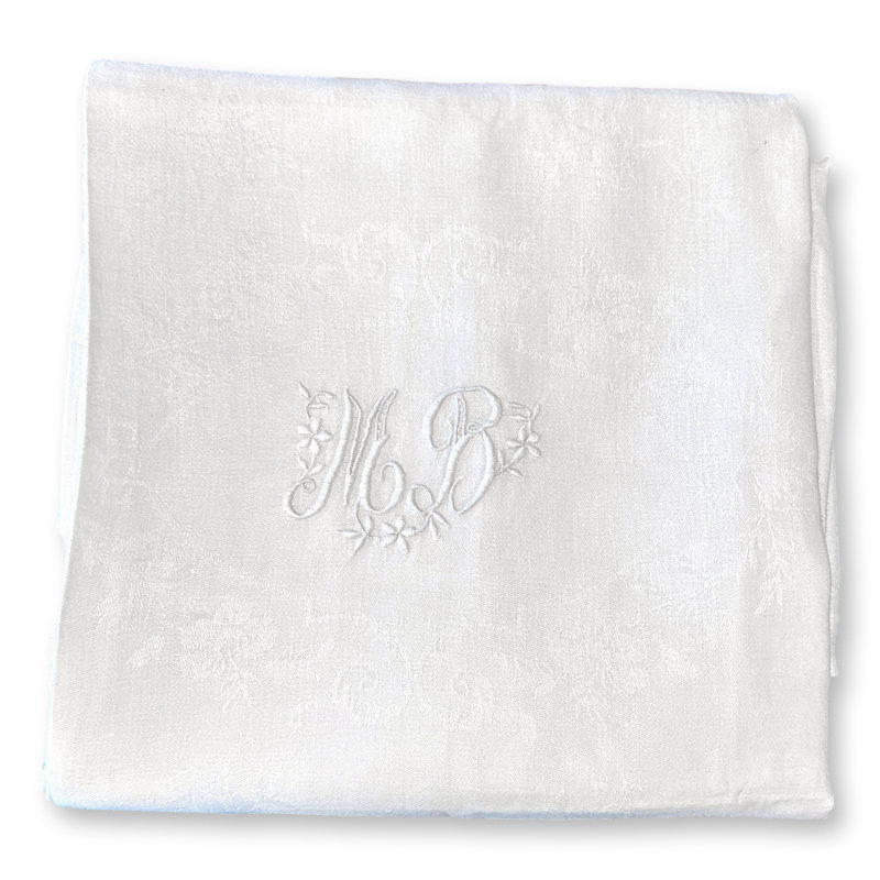 Nappe Antique French Ivory