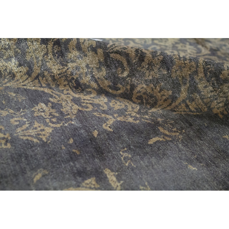 Abstract Area Rug in Brown/Peach