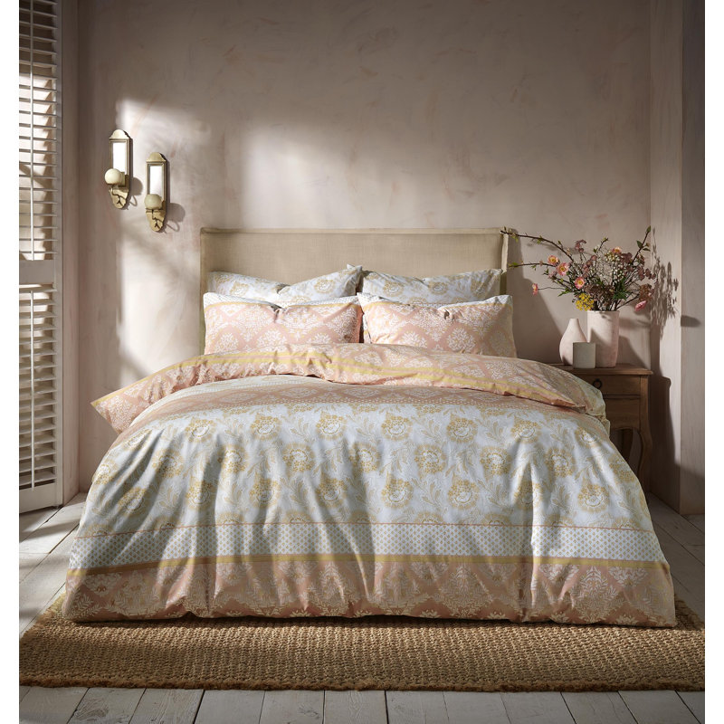 Hollie-Rose Cotton Blend Floral Duvet Cover Set with Pillowcases, Kingsize - 2 Standard Pillowcases