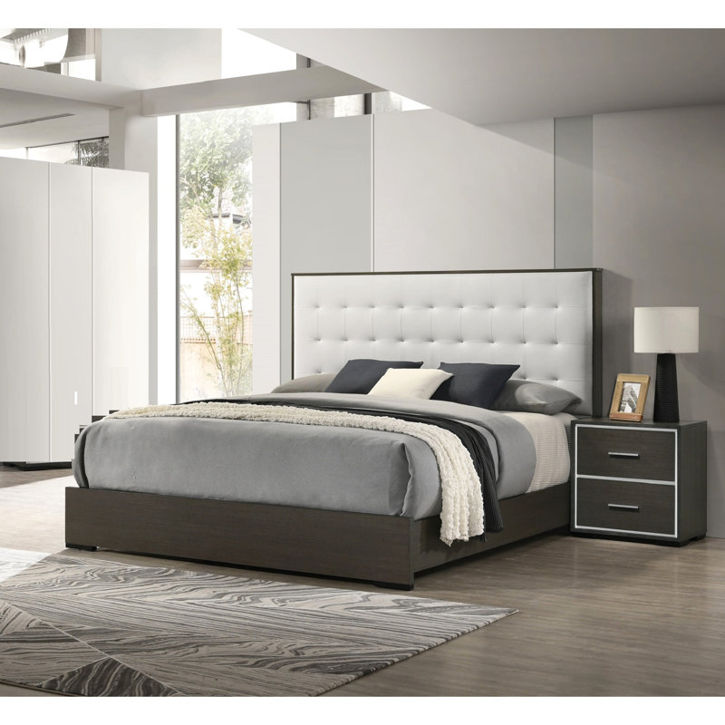 Lit à panneau double tapissier moderne gris et beige avec tête de lit blanc
