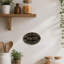 Putuo Decor Stay Weird Décoration murale gothique, plaque murale vintage en résine 3D avec roses en relief, bronze antique